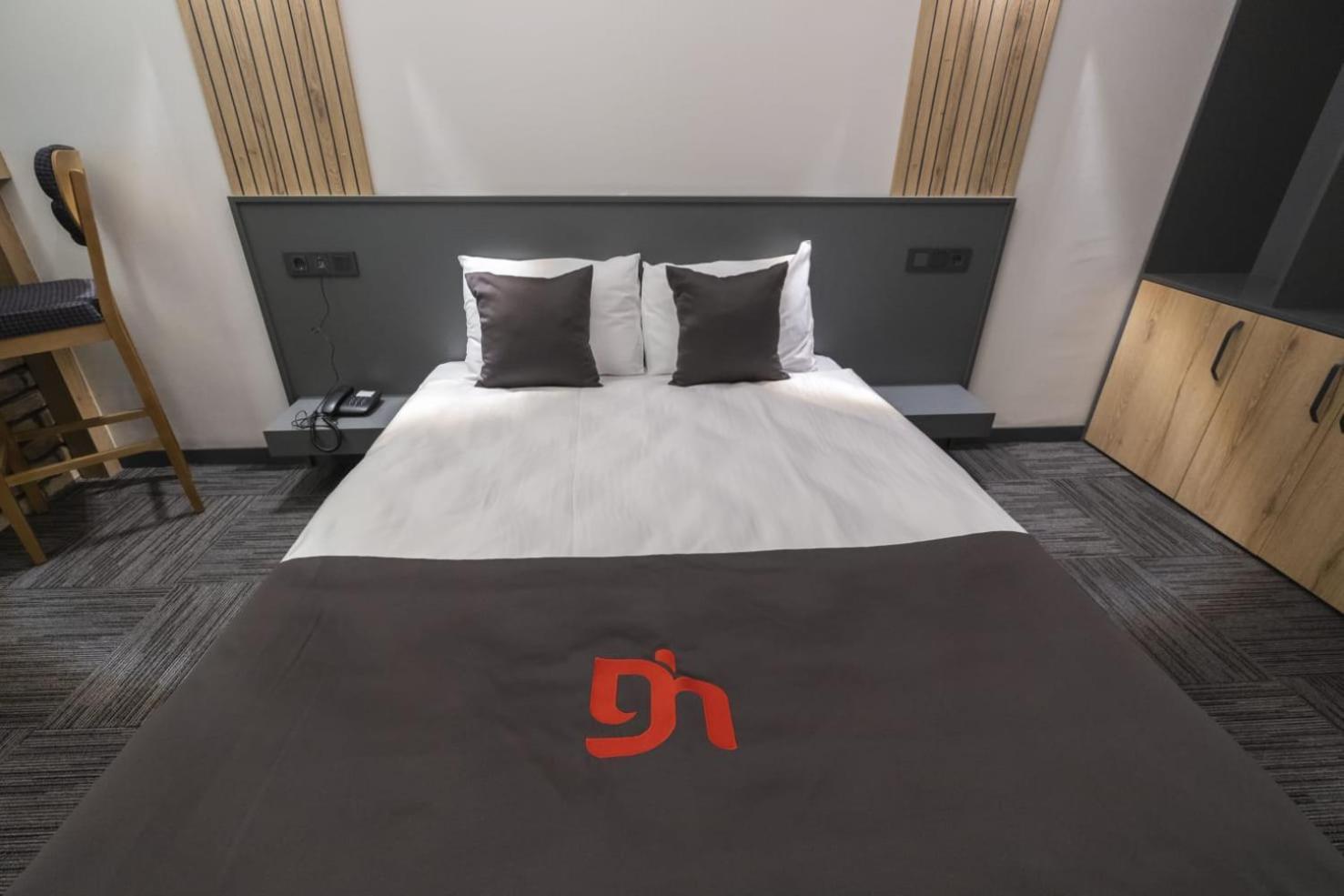 Dewy Hotel Измир Екстериор снимка